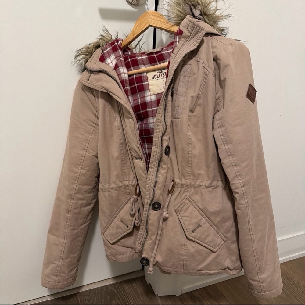 Hollister Women's Beige Utility Jacket with Fur Hood